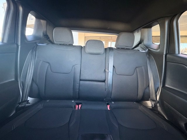 2022 Jeep Renegade Image 33