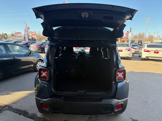 2022 Jeep Renegade Image 37