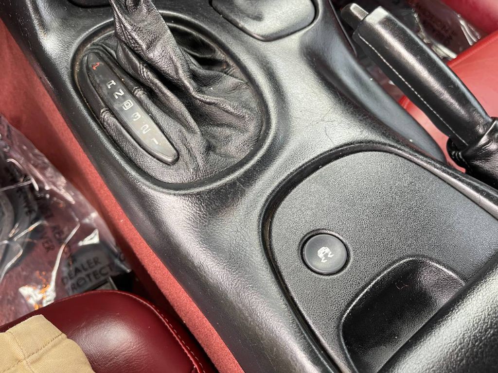 1998 Chevrolet Corvette Image 37