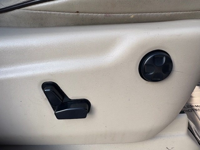 2015 Jeep Grand Cherokee Image 12