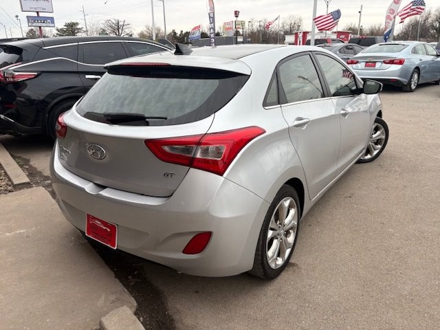 2015 Hyundai Elantra Image 4