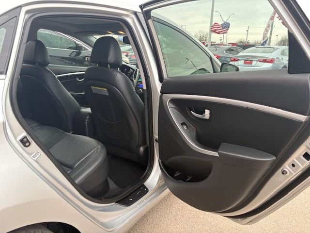 2015 Hyundai Elantra Image 13