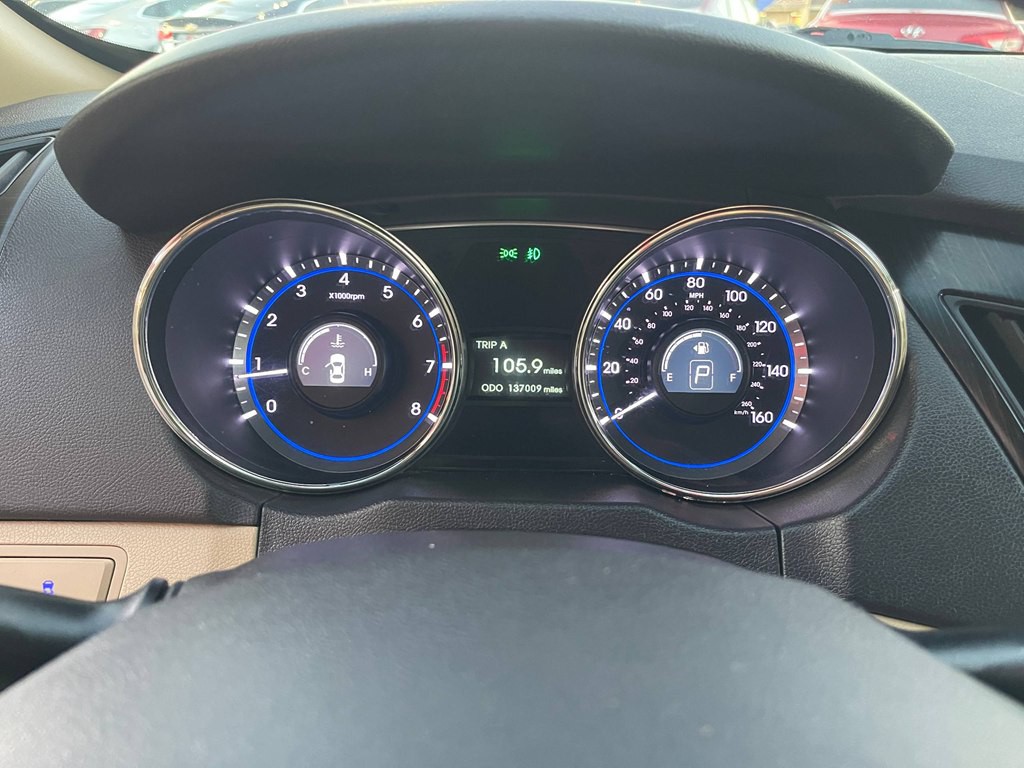 2011 Hyundai Sonata Image 28