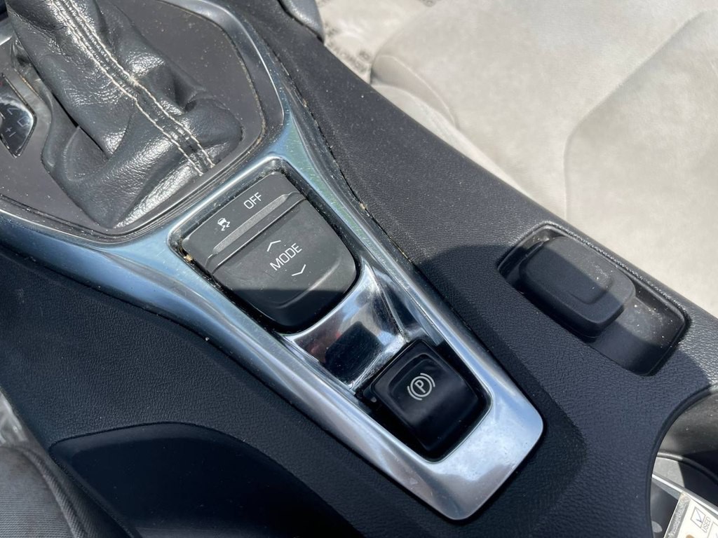 2020 Chevrolet Camaro Image 20