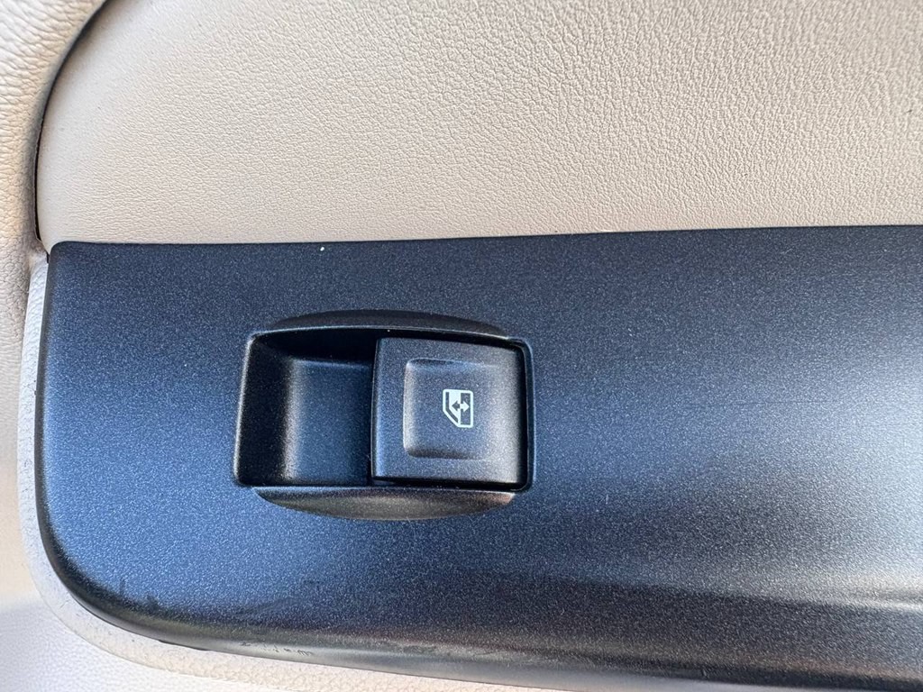 2015 GMC Yukon Image 7