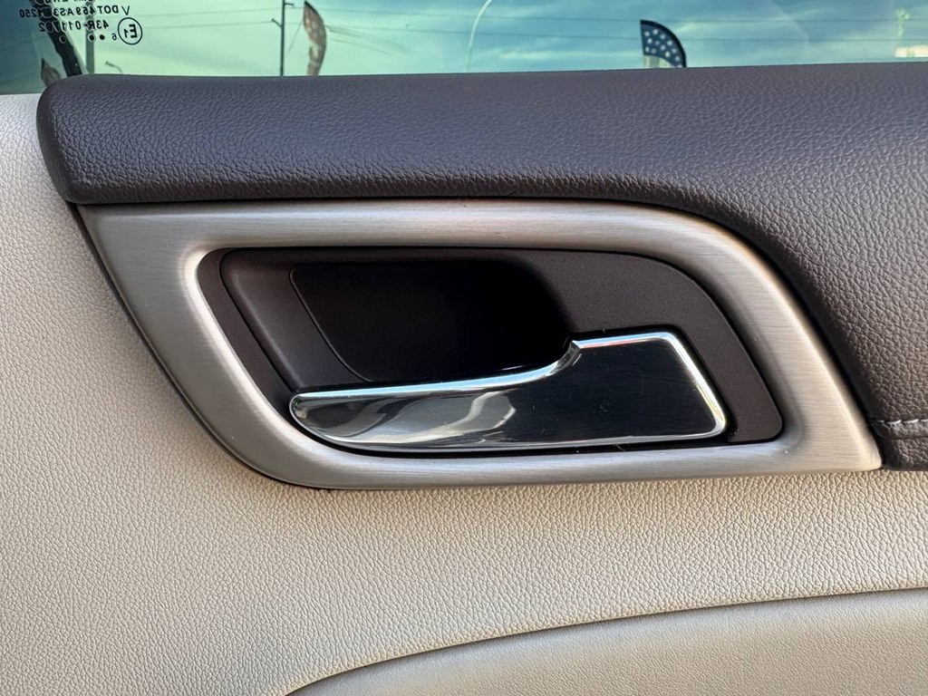 2015 GMC Yukon Image 12