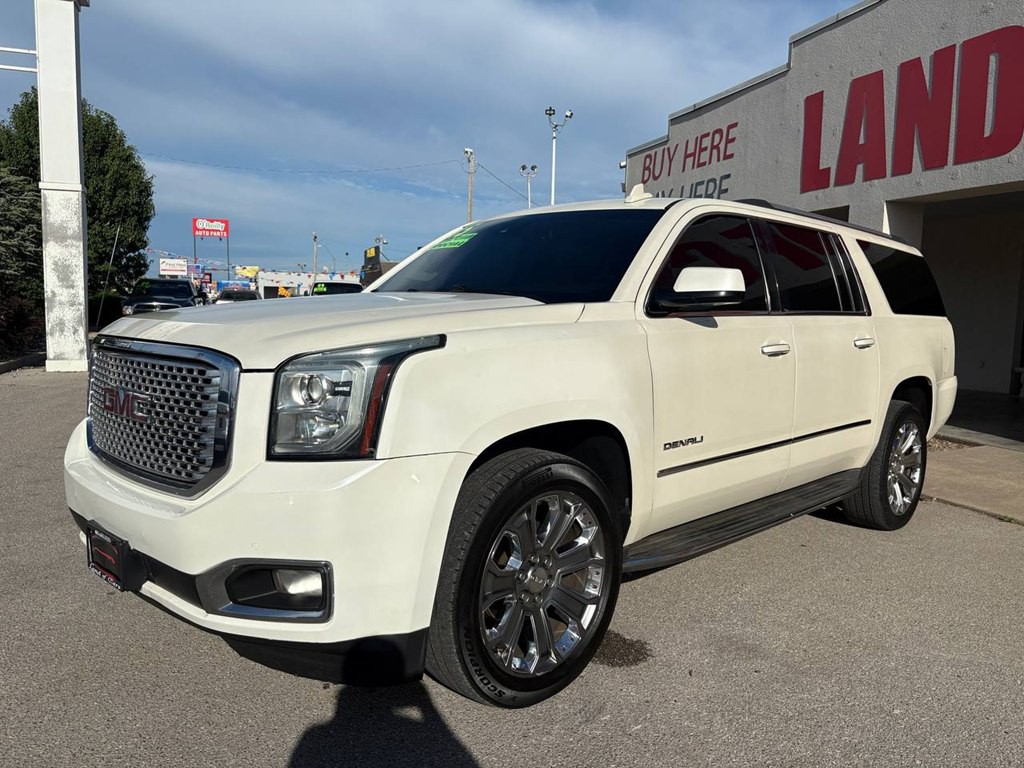 2015 GMC Yukon Image 40