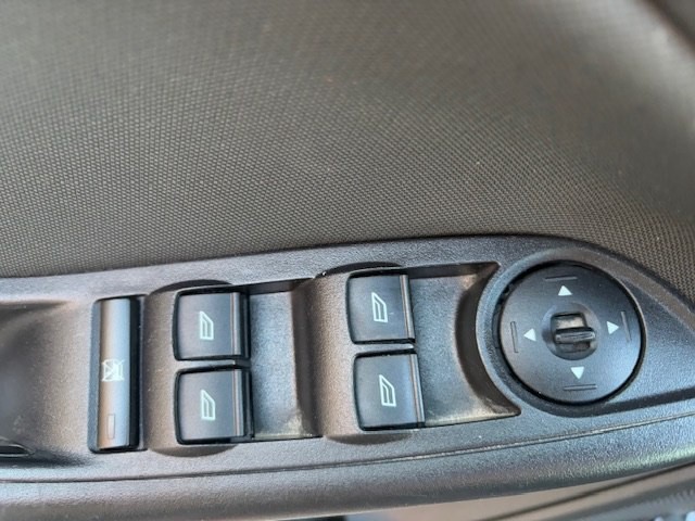 2016 Ford Focus Image 17