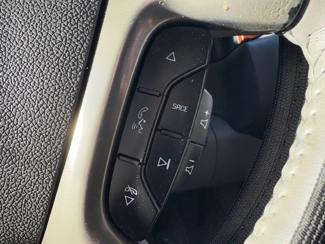 2010 GMC Yukon Image 24