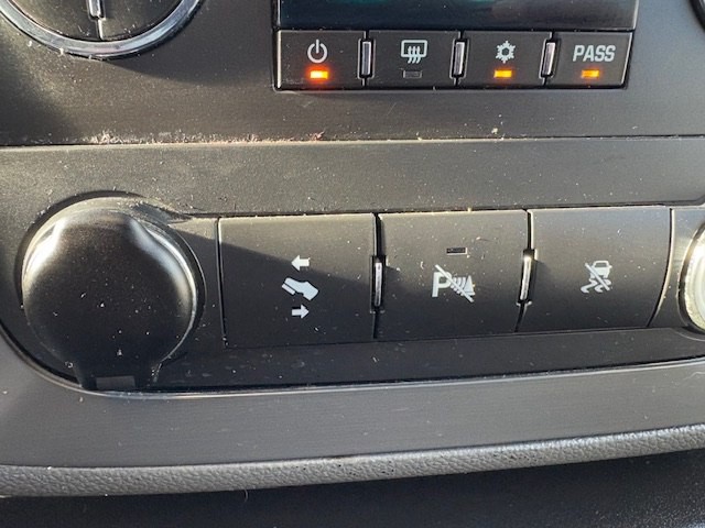 2010 GMC Yukon Image 27