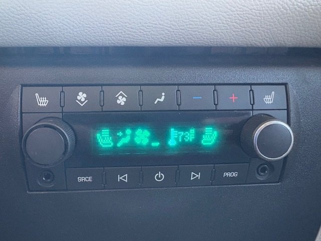 2010 GMC Yukon Image 31