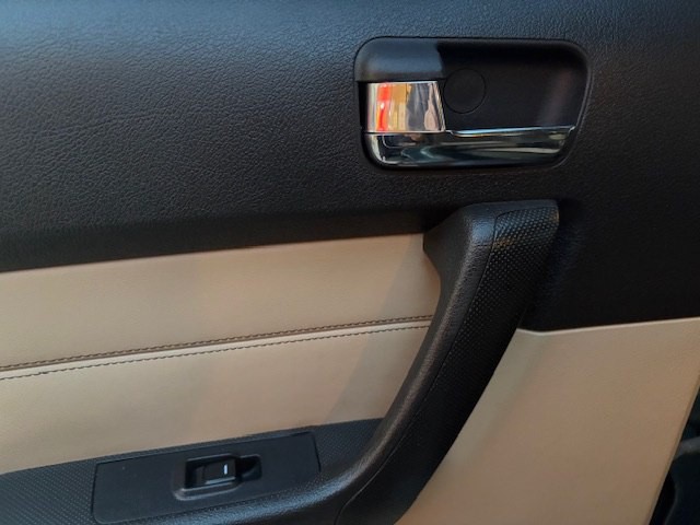 2007 HUMMER H3 Image 16