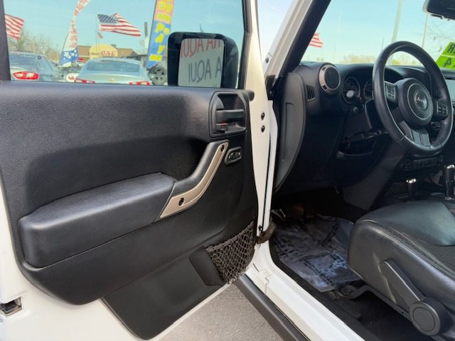 2016 Jeep Wrangler Unlimited Image 12