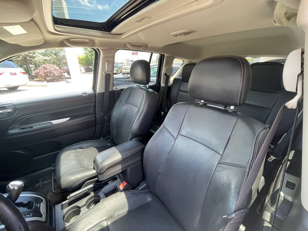 2014 Jeep Compass Image 24