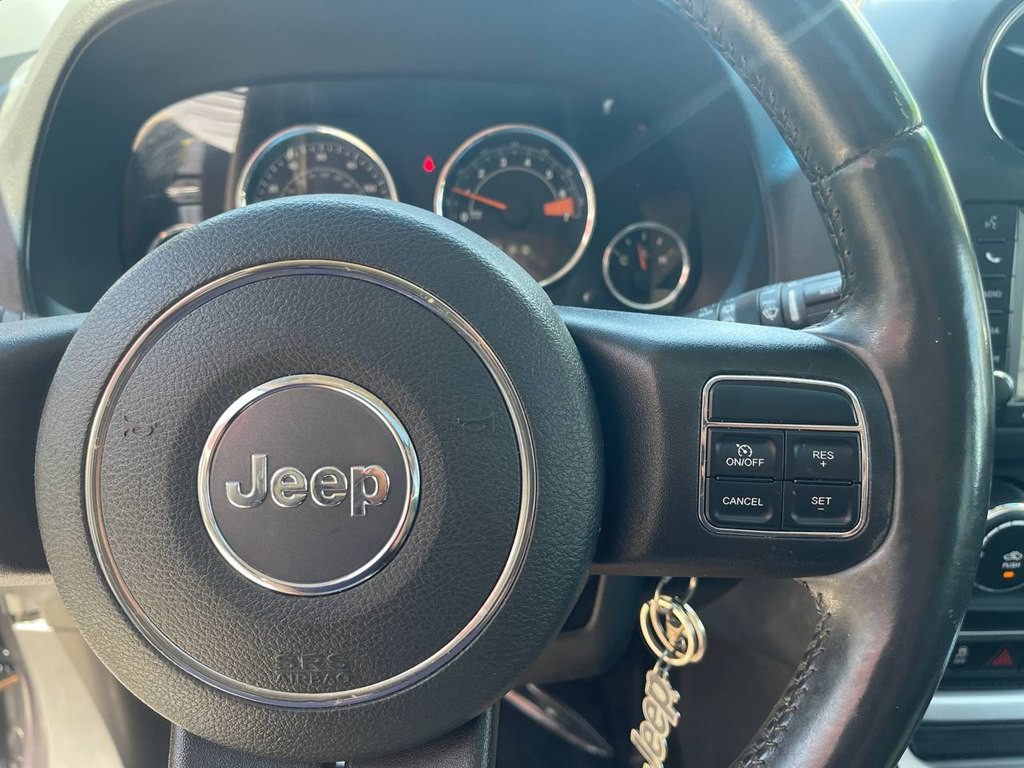 2014 Jeep Compass Image 28