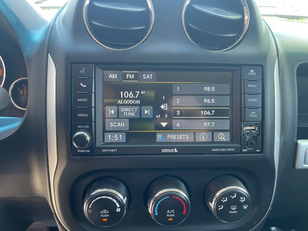 2014 Jeep Compass Image 30