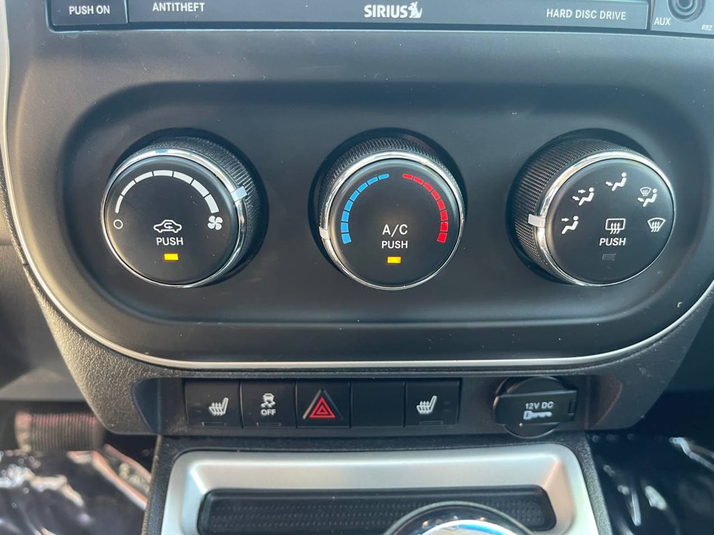 2014 Jeep Compass Image 31