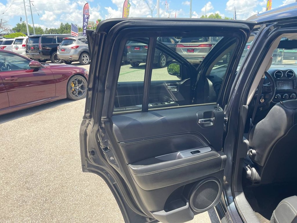 2014 Jeep Compass Image 8
