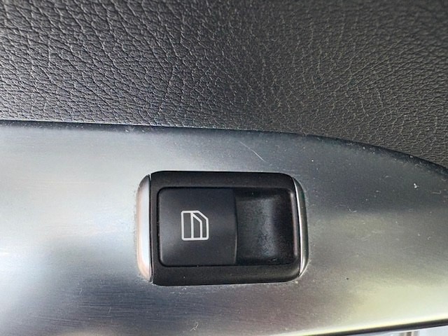 2014 Mercedes-Benz GLK-Class Image 15