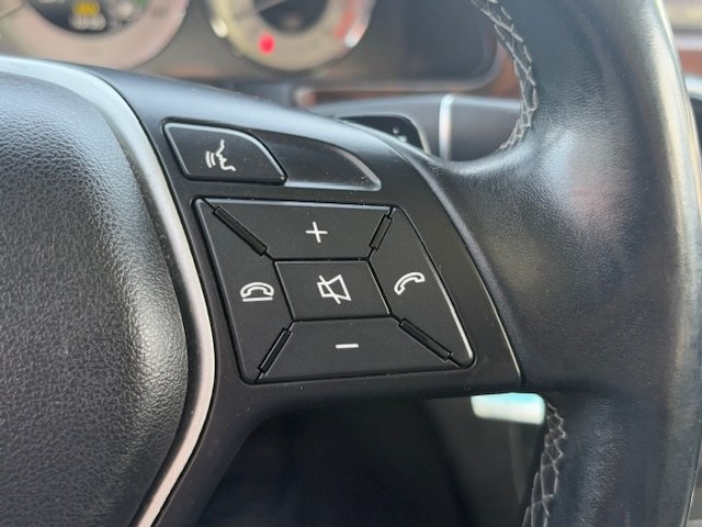 2014 Mercedes-Benz GLK-Class Image 23