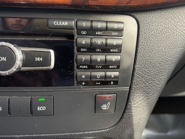 2014 Mercedes-Benz GLK-Class Image 28