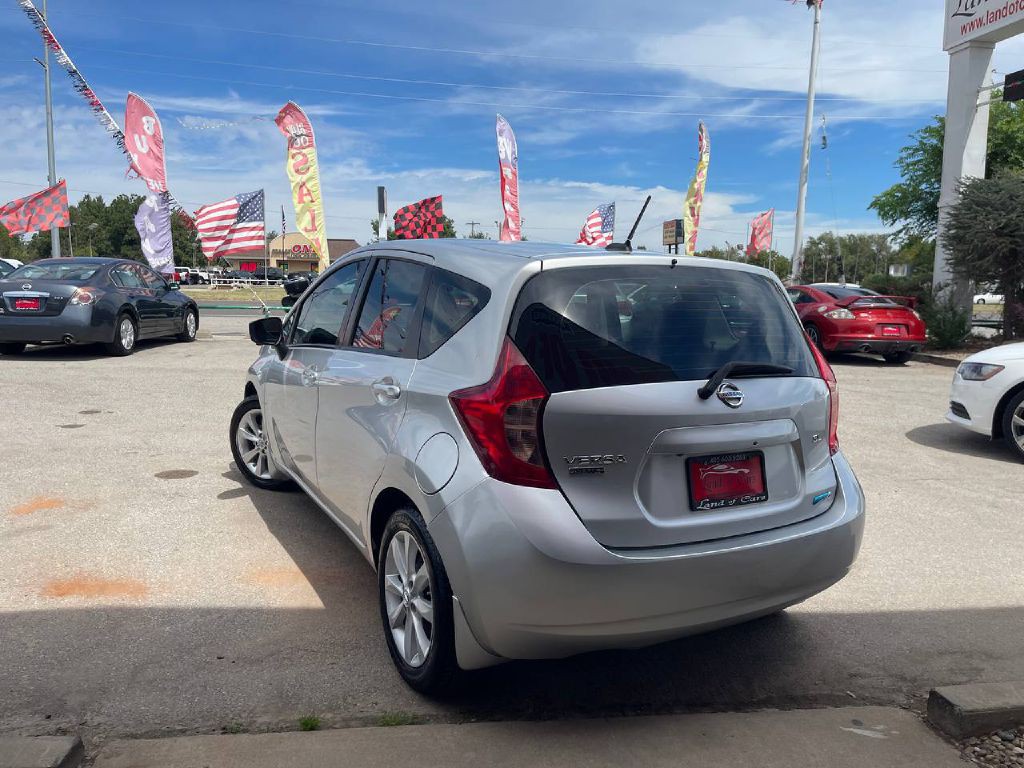 2015 Nissan Versa Image 36