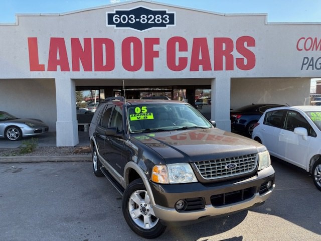 2005 Ford Explorer Image 1