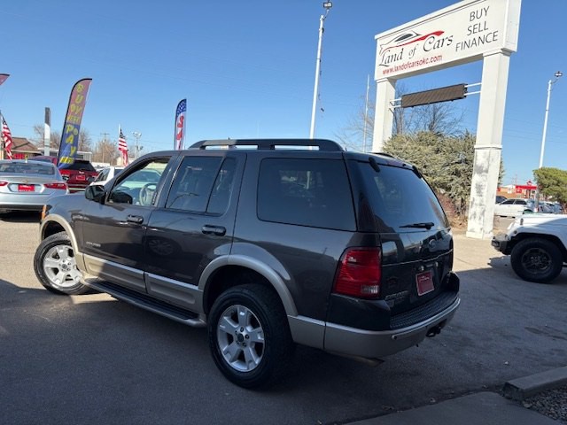 2005 Ford Explorer Image 2