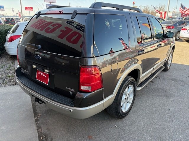 2005 Ford Explorer Image 36