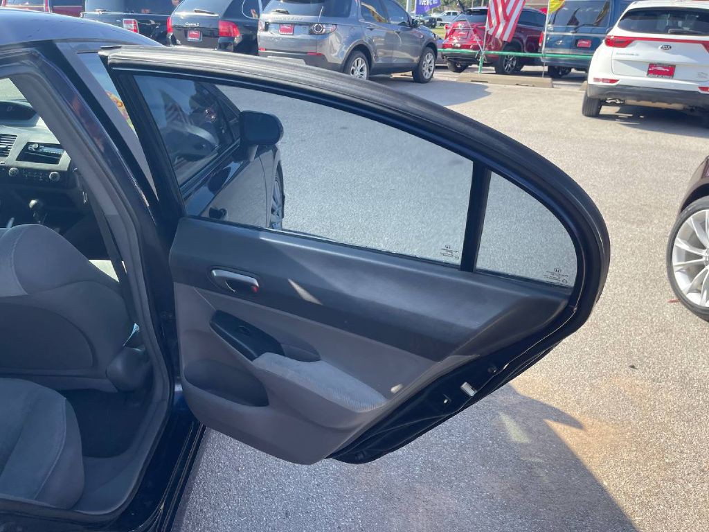 2010 Honda Civic Image 6