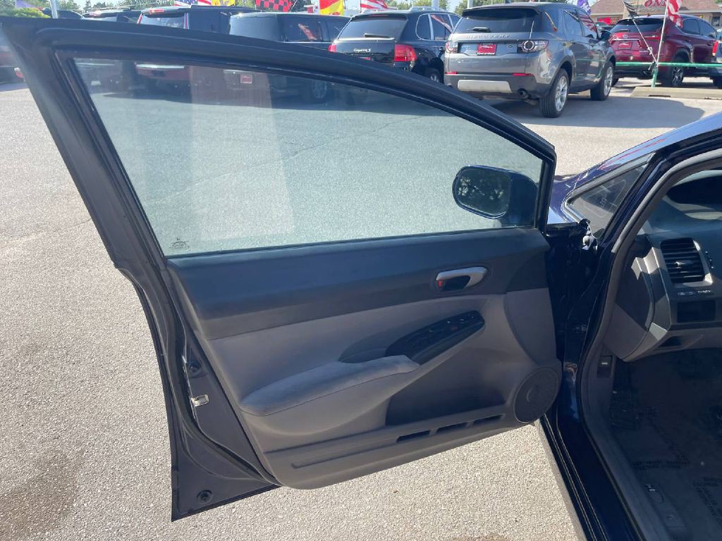 2010 Honda Civic Image 7