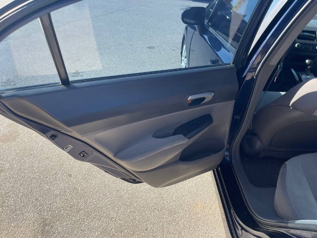 2010 Honda Civic Image 8