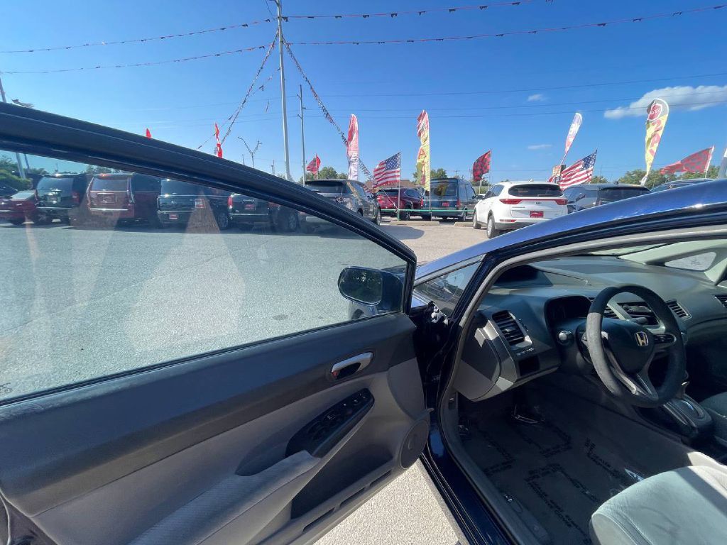 2010 Honda Civic Image 19