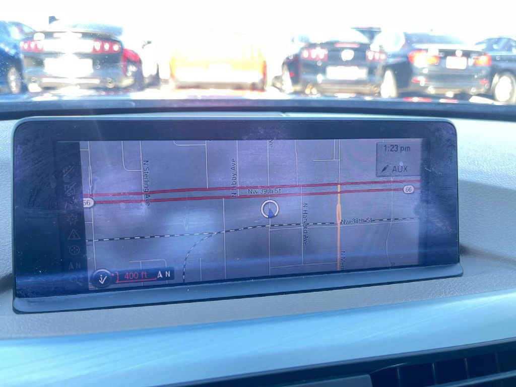 2013 BMW 3 Series Image 37