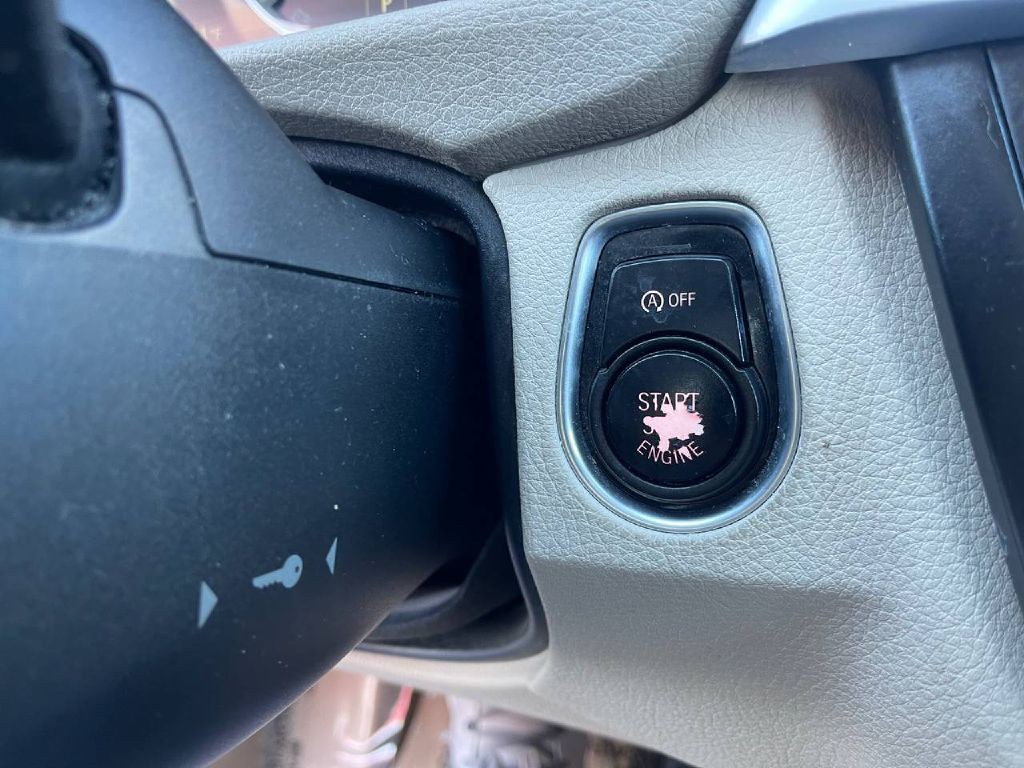 2013 BMW 3 Series Image 45