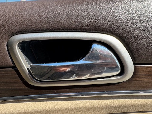 2018 Jeep Grand Cherokee Image 11