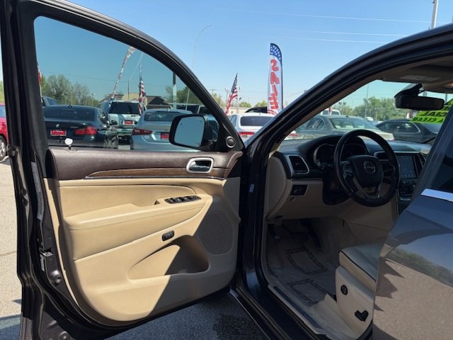 2018 Jeep Grand Cherokee Image 16