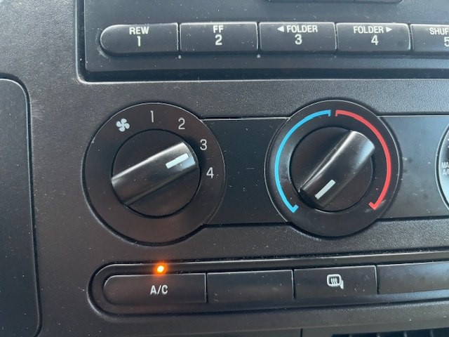 2009 Ford F-250 Image 17