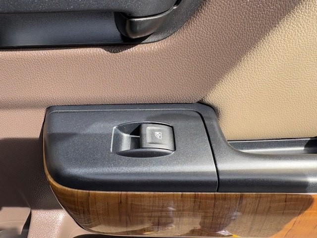 2015 GMC Sierra Image 12