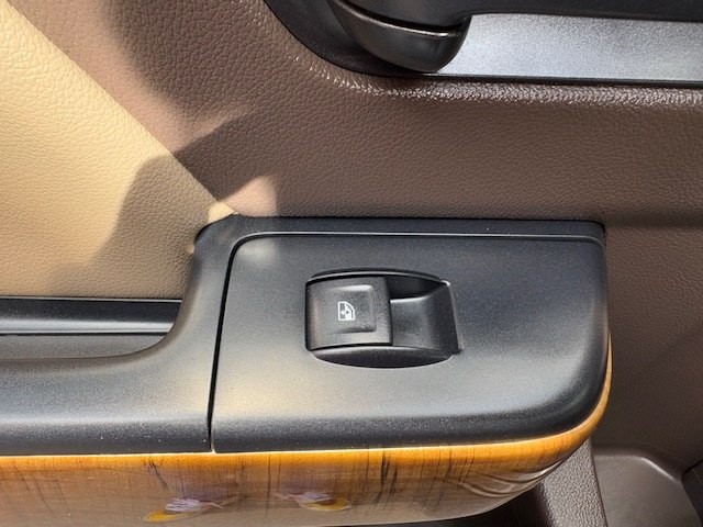 2015 GMC Sierra Image 15