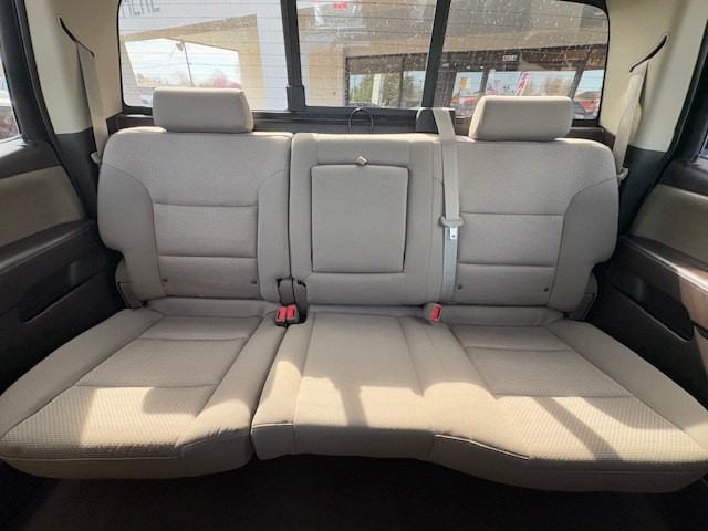 2015 GMC Sierra Image 32