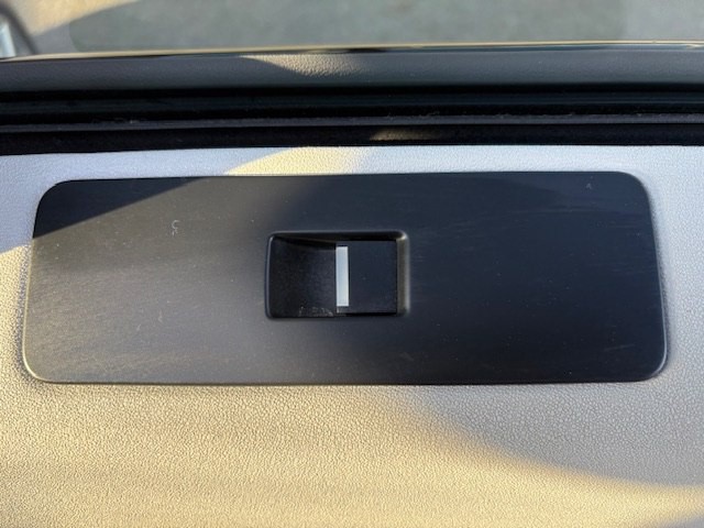 2016 Land Rover Discovery Sport Image 10