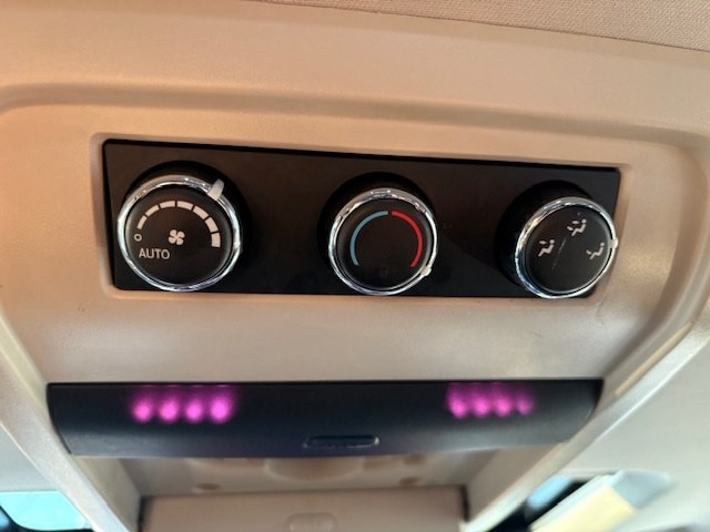 2018 Dodge Journey Image 30