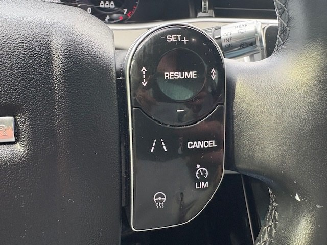 2020 Land Rover Range Rover Evoque Image 25