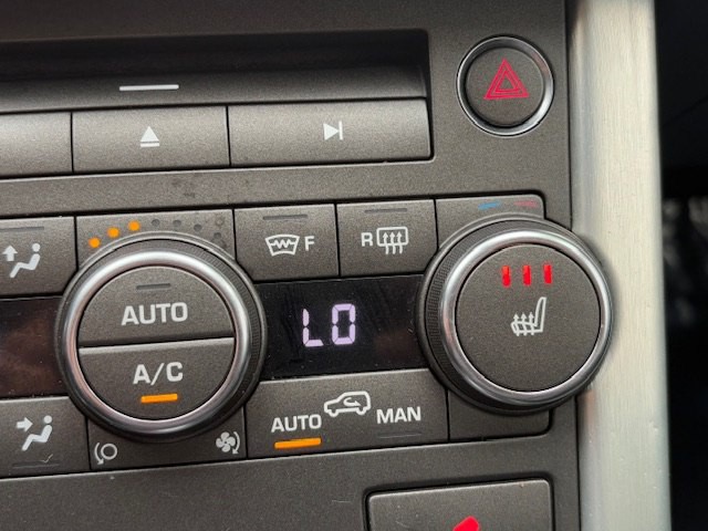 2013 Land Rover Range Rover Evoque Image 31