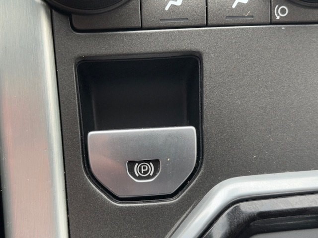 2013 Land Rover Range Rover Evoque Image 32