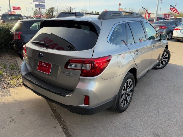 2017 Subaru Outback Image 4