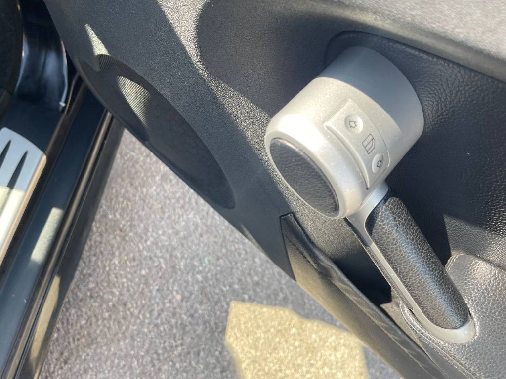 2006 Mercedes-Benz SLK-Class Image 7