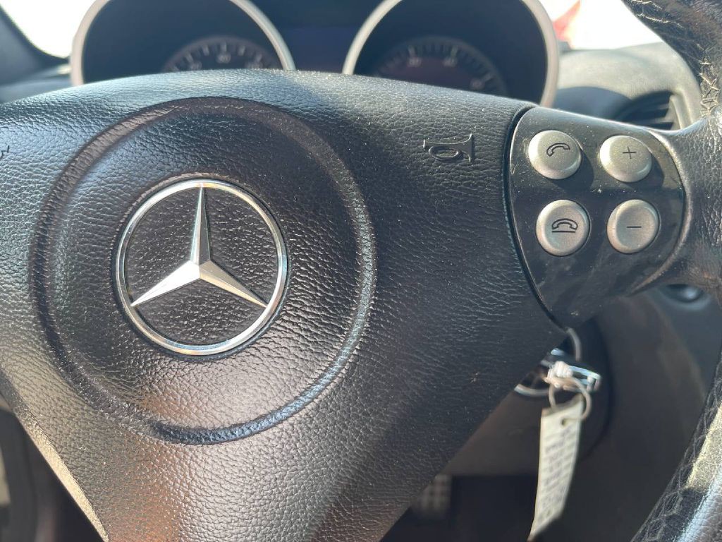 2006 Mercedes-Benz SLK-Class Image 12