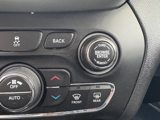 2014 Jeep Cherokee Image 27